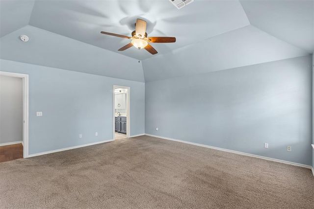 1401 Continental Way, Mustang, OK 73064