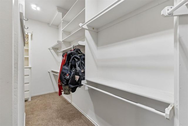 1401 Continental Way, Mustang, OK 73064