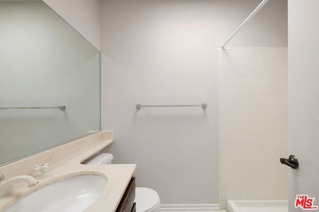 4730 Ben Avenue 13, Valley Village, CA 91607
