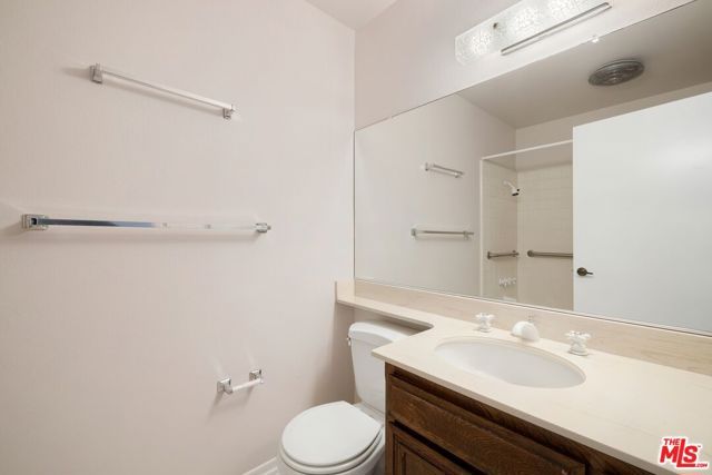 4730 Ben Avenue 13, Valley Village, CA 91607