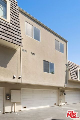 4730 Ben Avenue 13, Valley Village, CA 91607