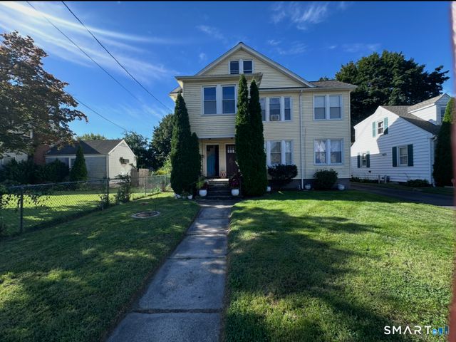 15-17 Fuller Avenue, East Hartford, CT 06108