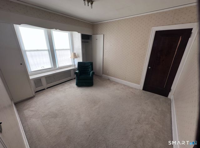 15-17 Fuller Avenue, East Hartford, CT 06108