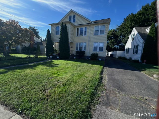 15-17 Fuller Avenue, East Hartford, CT 06108
