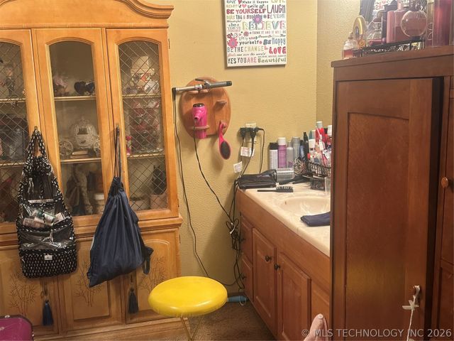 117 S BK 1240, Stigler, OK 74462