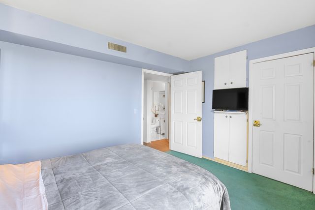 700 Wellington Avenue 509, Elk Grove Village, IL 60007