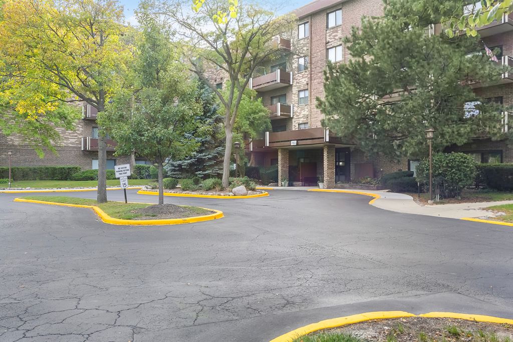 700 Wellington Avenue 509, Elk Grove Village, IL 60007 — photo 2