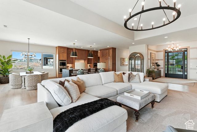 951 N GRAND HEIGHTS DR, St. George, UT 84770