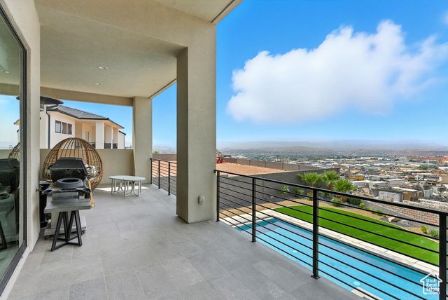 951 N GRAND HEIGHTS DR, St. George, UT 84770