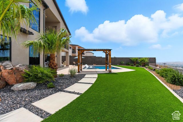 951 N GRAND HEIGHTS DR, St. George, UT 84770