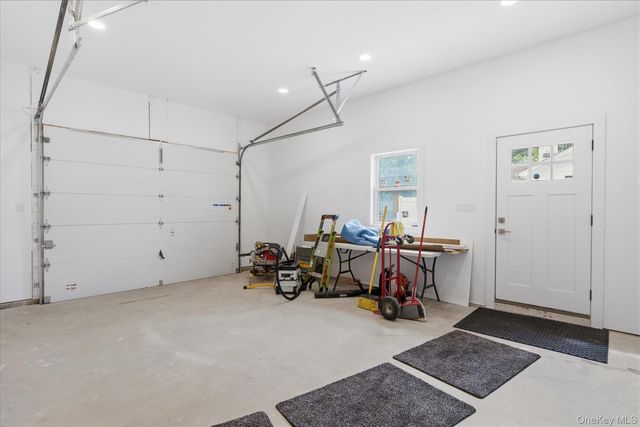 218 W Tyler Avenue, Miller Place, NY 11764