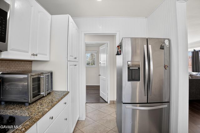 538 W Avenue J4, Lancaster, CA 93534