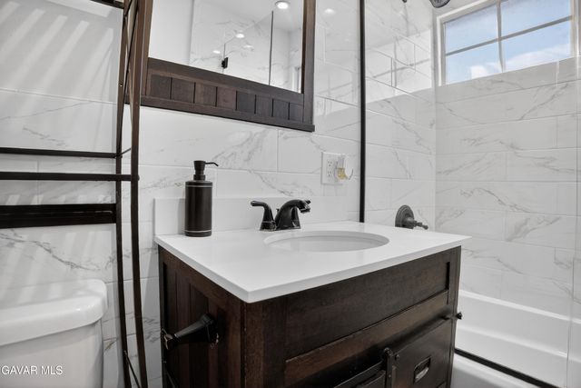 538 W Avenue J4, Lancaster, CA 93534