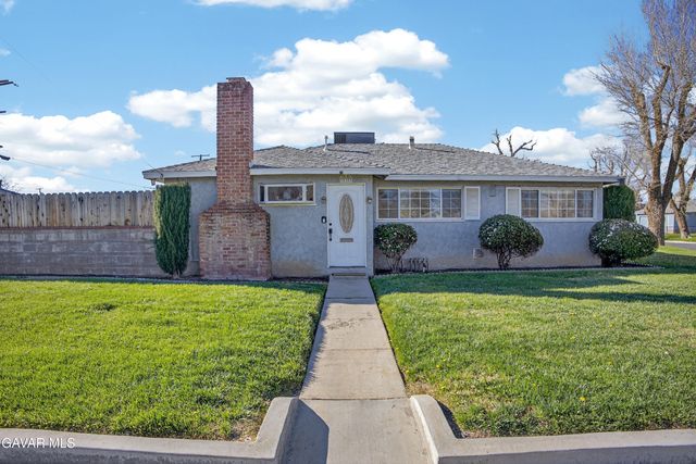 538 W Avenue J4, Lancaster, CA 93534