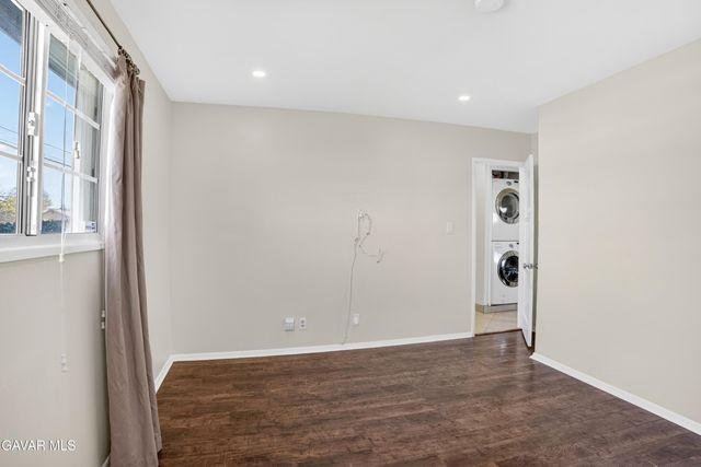 538 W Avenue J4, Lancaster, CA 93534