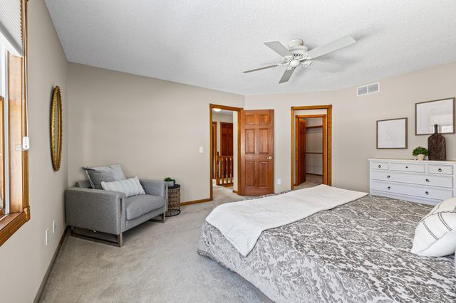 3588 Tiffany Lane, Shoreview, MN 55126