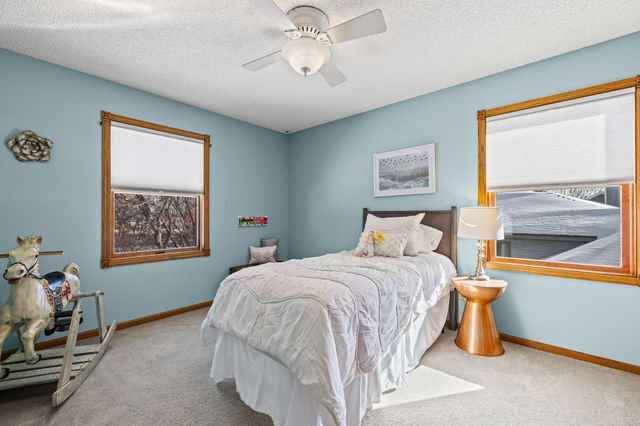 3588 Tiffany Lane, Shoreview, MN 55126