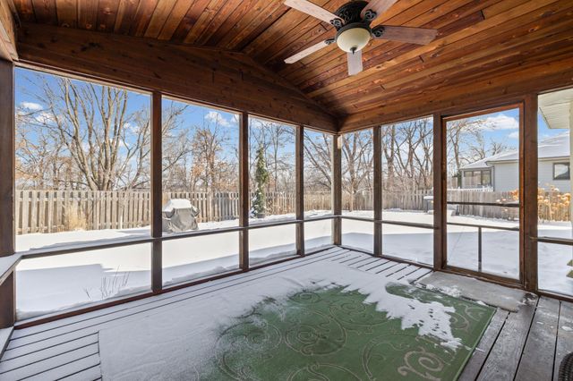 3588 Tiffany Lane, Shoreview, MN 55126