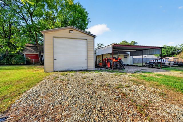 708 E High Street, Wills Point, TX 75169