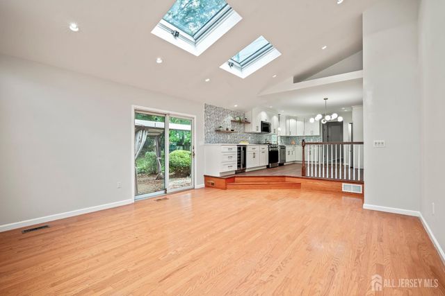 31 Edward Street, East Brunswick, NJ 08816