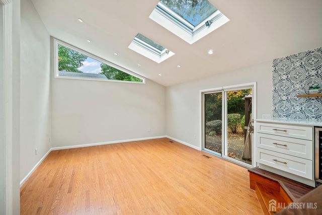 31 Edward Street, East Brunswick, NJ 08816