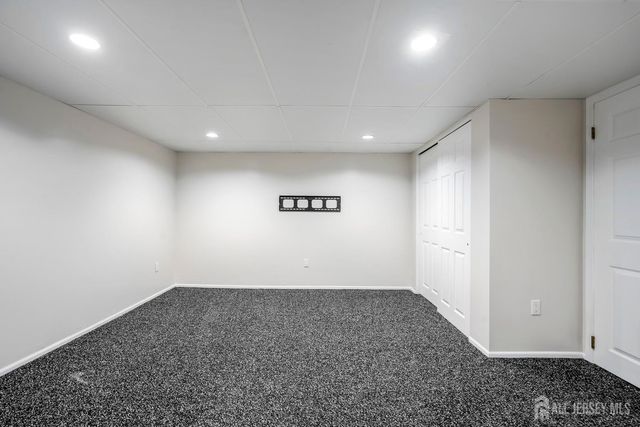 31 Edward Street, East Brunswick, NJ 08816