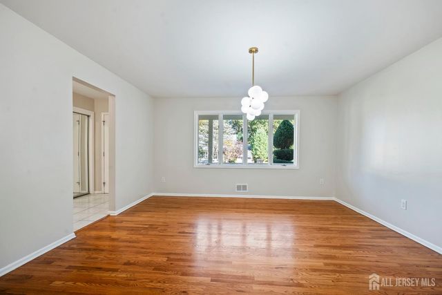 31 Edward Street, East Brunswick, NJ 08816