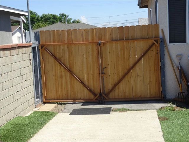 21141 Berendo, Torrance, CA 90502