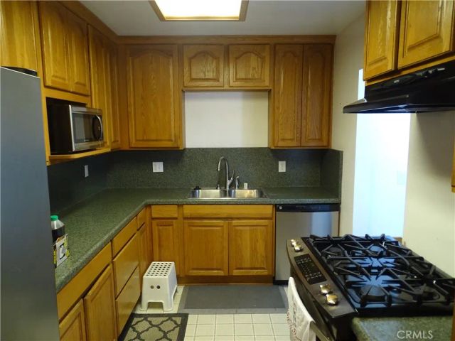 21141 Berendo, Torrance, CA 90502