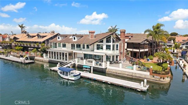 3701 Escapade, Huntington Beach, CA 92649