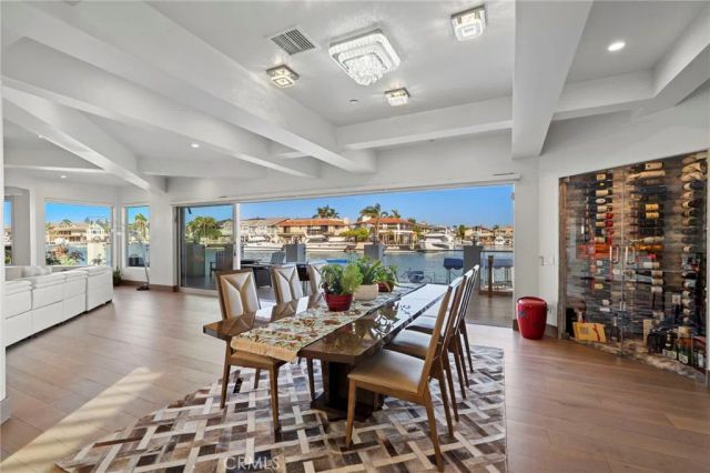 3701 Escapade, Huntington Beach, CA 92649
