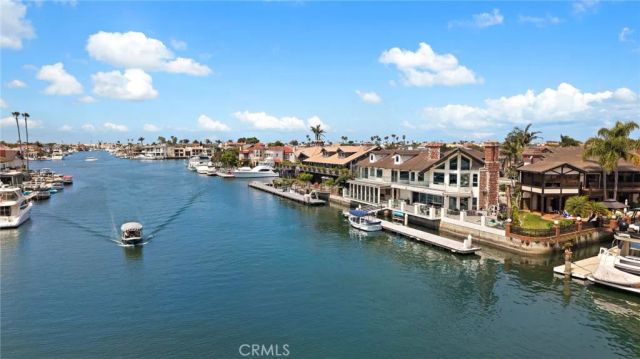 3701 Escapade, Huntington Beach, CA 92649