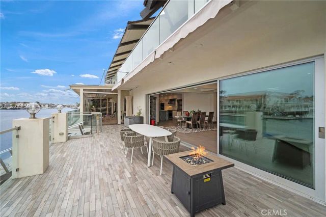 3701 Escapade, Huntington Beach, CA 92649