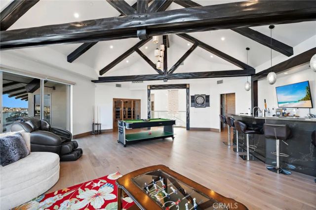3701 Escapade, Huntington Beach, CA 92649