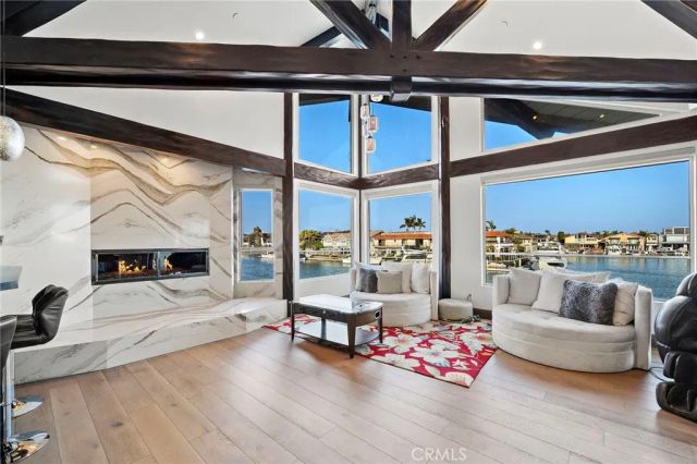 3701 Escapade, Huntington Beach, CA 92649