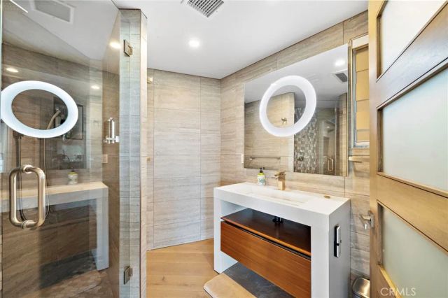 3701 Escapade, Huntington Beach, CA 92649