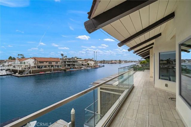 3701 Escapade, Huntington Beach, CA 92649