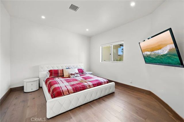 3701 Escapade, Huntington Beach, CA 92649