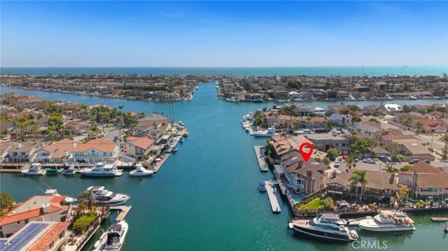 3701 Escapade, Huntington Beach, CA 92649