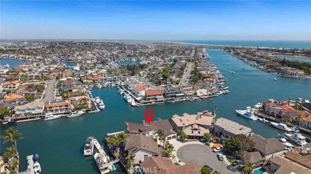 3701 Escapade, Huntington Beach, CA 92649