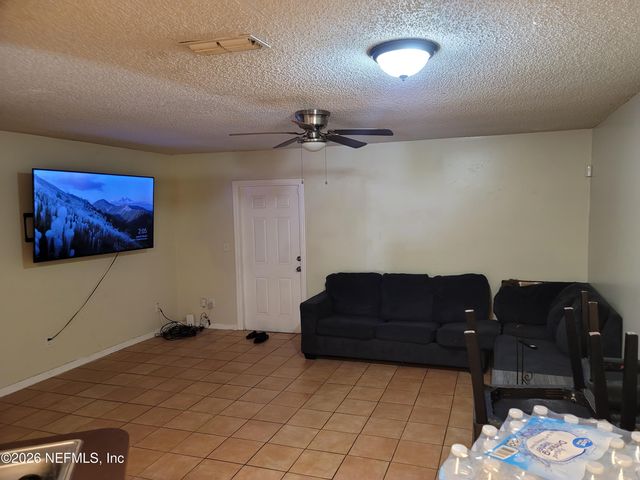 4546 MELISSA Court W, Jacksonville, FL 32210