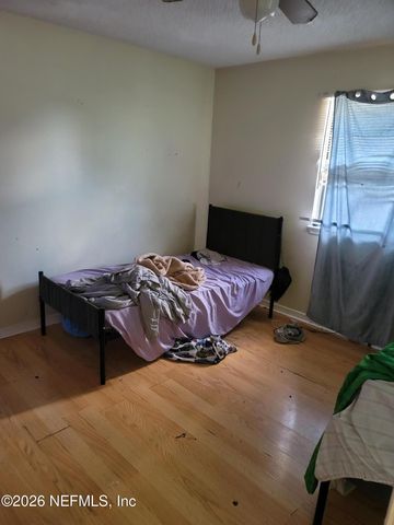 4546 MELISSA Court W, Jacksonville, FL 32210