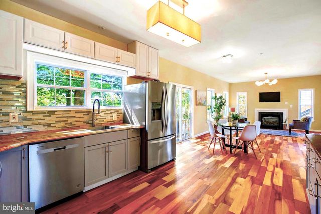 7305 HAWTHORNE ST, Landover, MD 20785