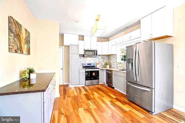7305 HAWTHORNE ST, Landover, MD 20785