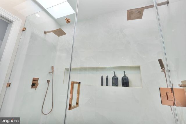 3332 DENT PL NW, Washington, DC 20007