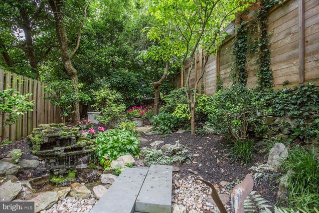 3332 DENT PL NW, Washington, DC 20007