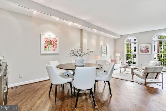 3332 DENT PL NW, Washington, DC 20007