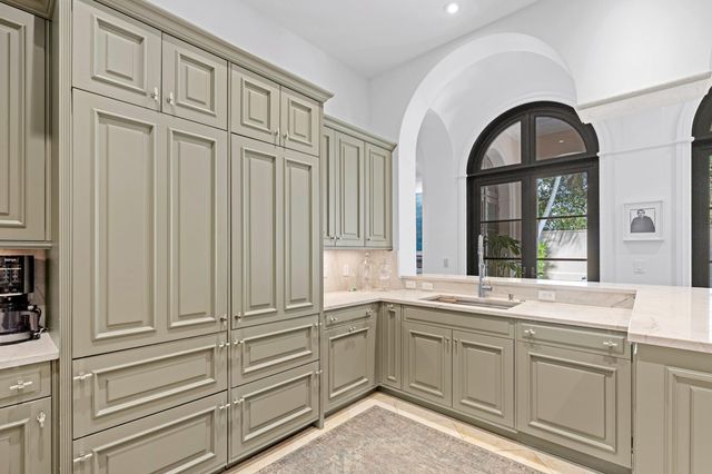 160 Sunset Avenue, Palm Beach, FL 33480