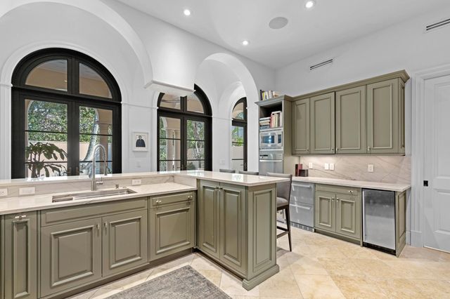 160 Sunset Avenue, Palm Beach, FL 33480