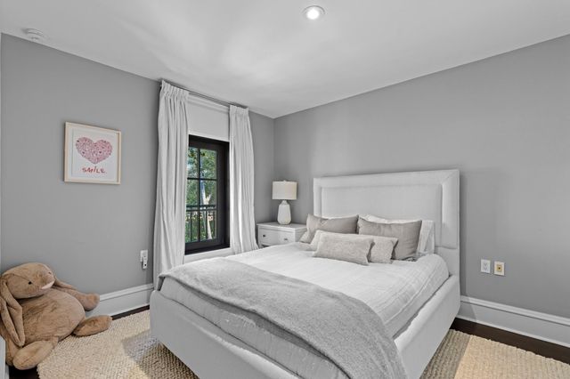 160 Sunset Avenue, Palm Beach, FL 33480